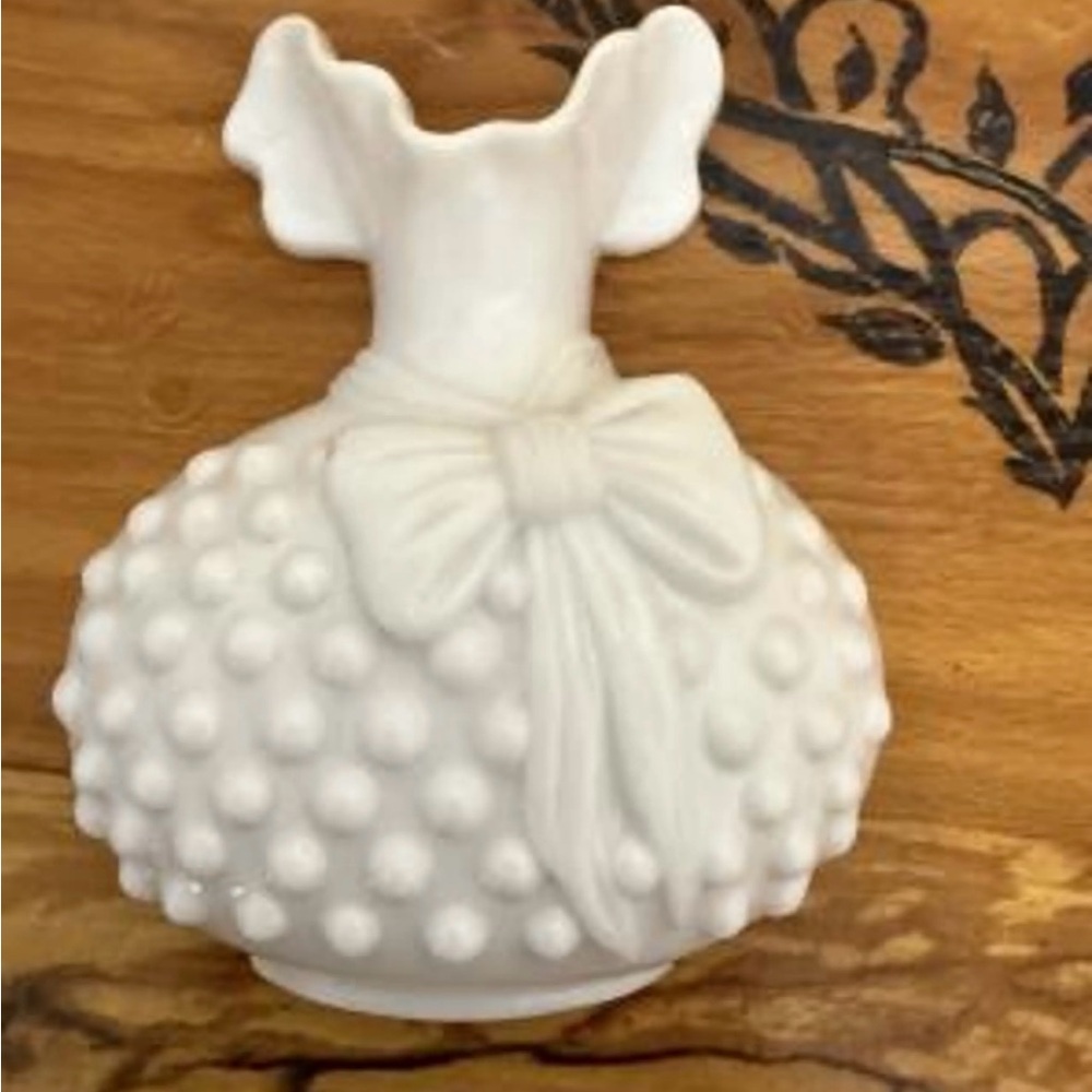 Vintage Homco White Hobnail Plastic Wall Pocket